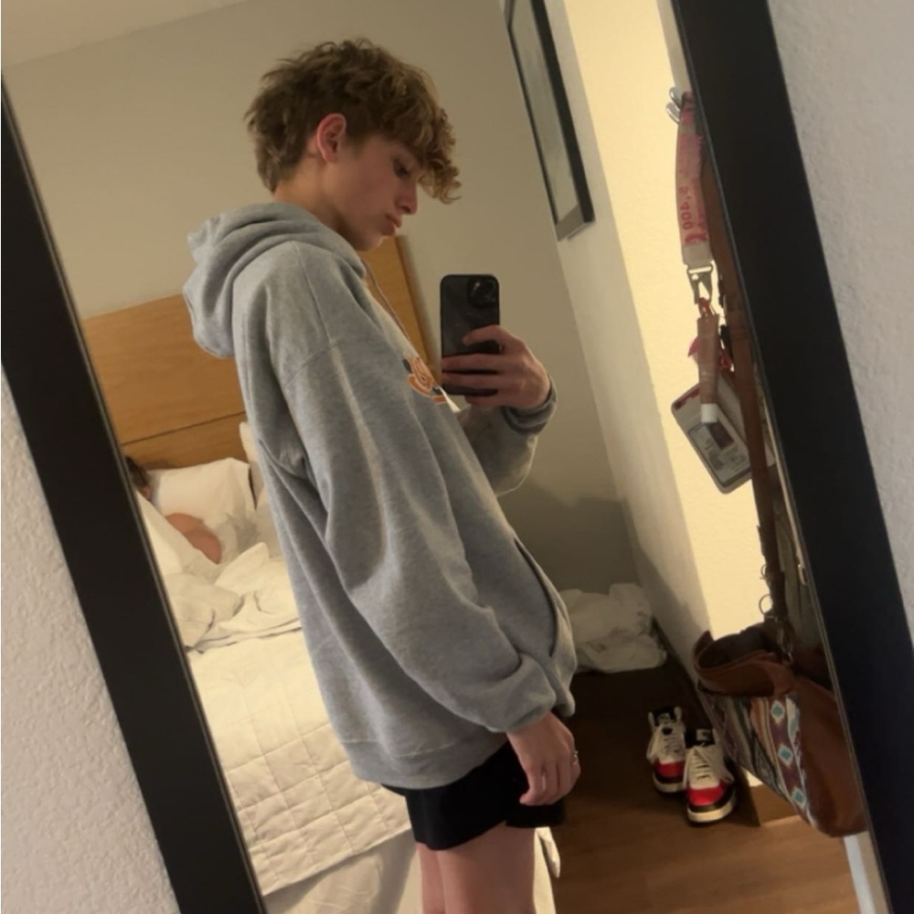 Meet your Posher, Dayton